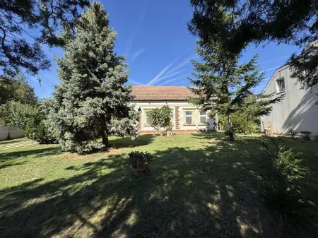 Eladó családi ház, Ádánd 6 szoba 207 m² 180 M Ft