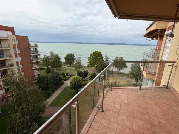 Eladó téglalakás, Siófok 3 szoba 55 m² 99 M Ft